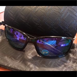 Purple Oakley Women’s Sunglasses